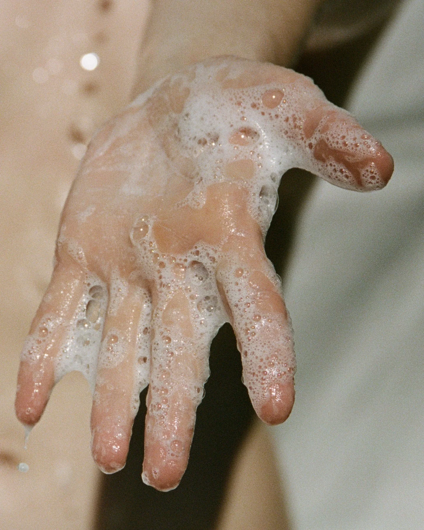 242 Hand & Body Wash - Image 3